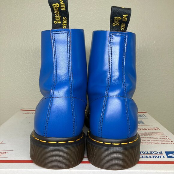 Dr. Martens Womens 8.5 boots Blue 8-eye royal 1460 archive pascal vintage smooth - Picture 13 of 15